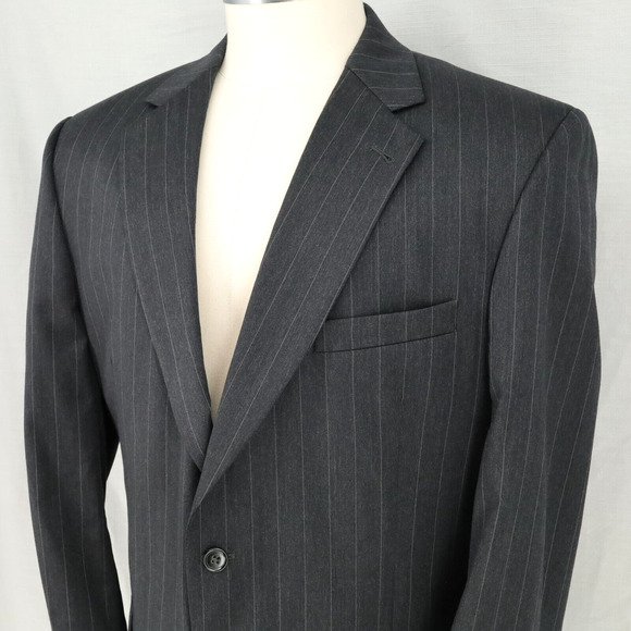 Jos A Bank Suit Mens 44R Dark Gray Pinstripe Wool Jacket Lined Pleated Cuffed - Picture 9 of 16